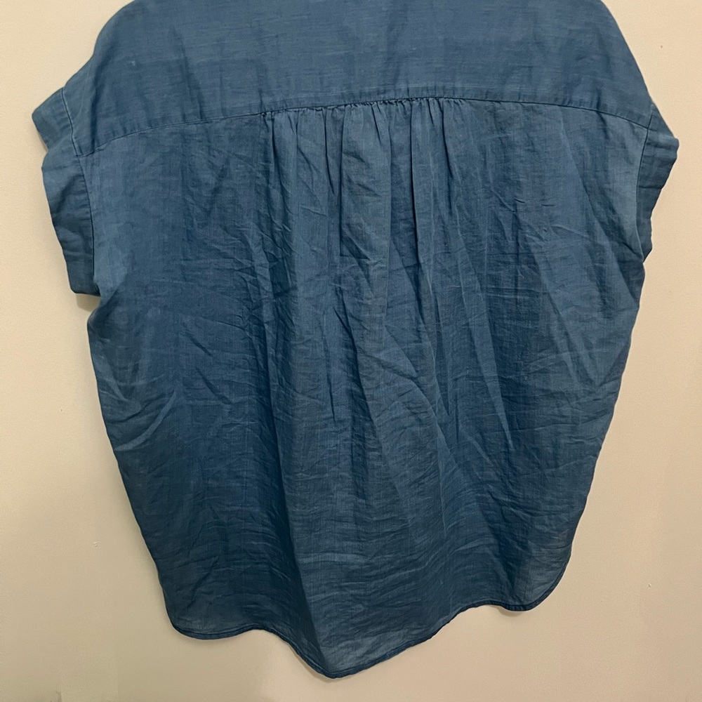 Madewell button down shirt - Picture 2 of 3